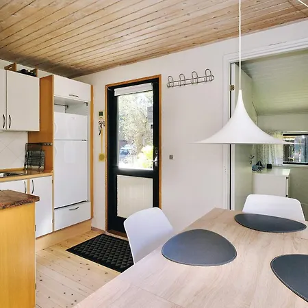 6 Person In * Højby